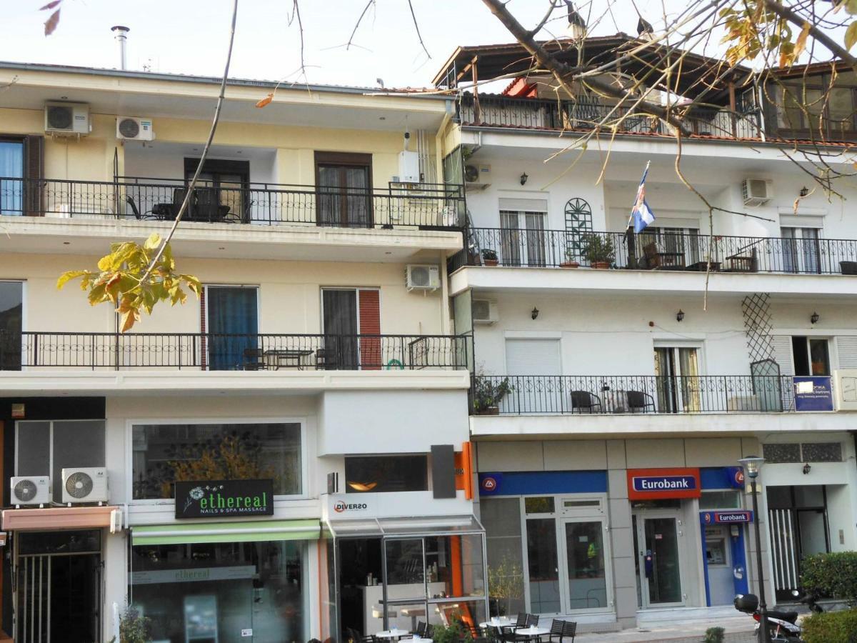 Meteora Panorama At The City Center Kalambaka Exterior photo